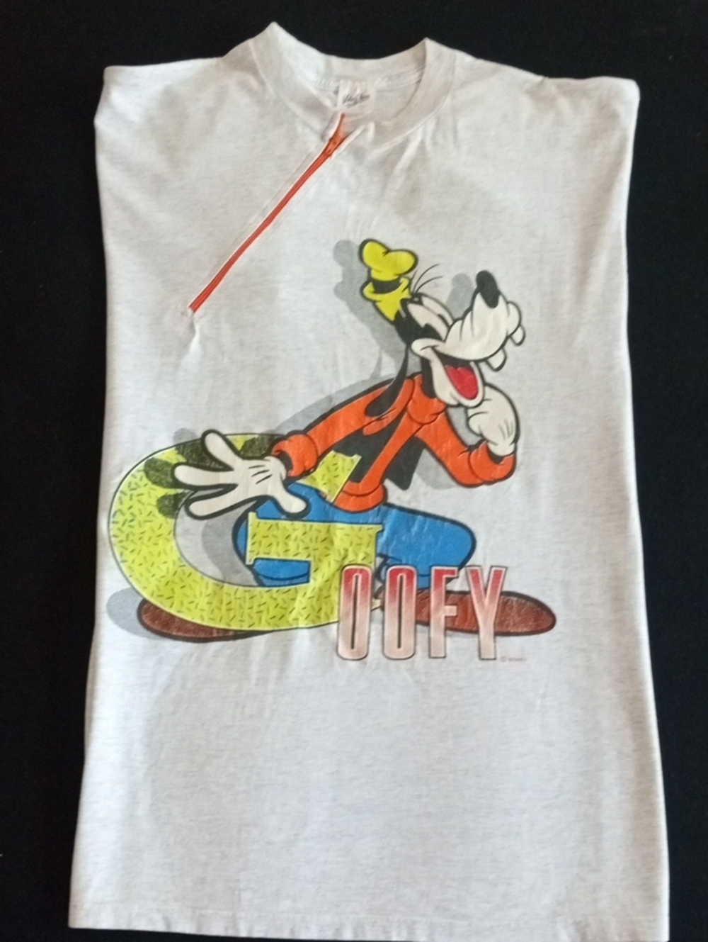 Vintage Rare Disney Goofy Graphic Tee With Zipper Pre-Owned